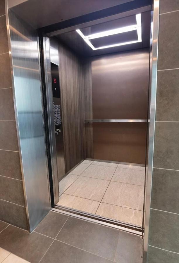 C1113 Almas Suites Galaxy Space Netflix By Stay Nusajaya  Luaran gambar